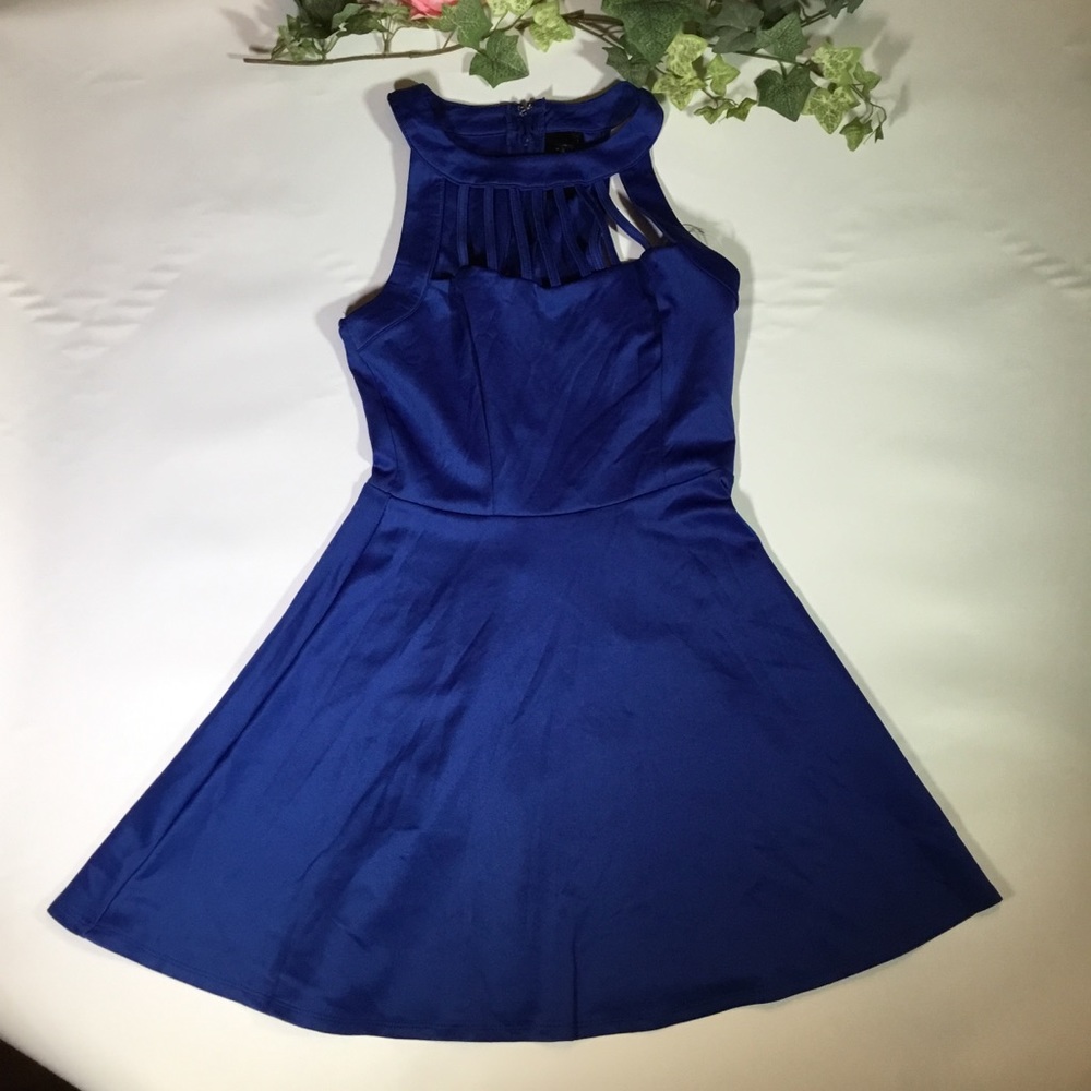 Trixxi dress (C58🌺 - Picture 3 of 8